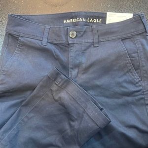 American Eagle NWT Navy causal pant Kickboot super stretch low rise size 10 30W